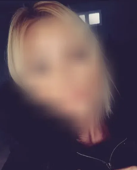 Annalena, 25