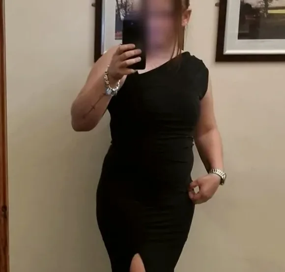 Annika, 37