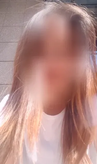 Cara, 34