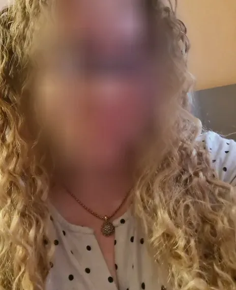 Maja, 26