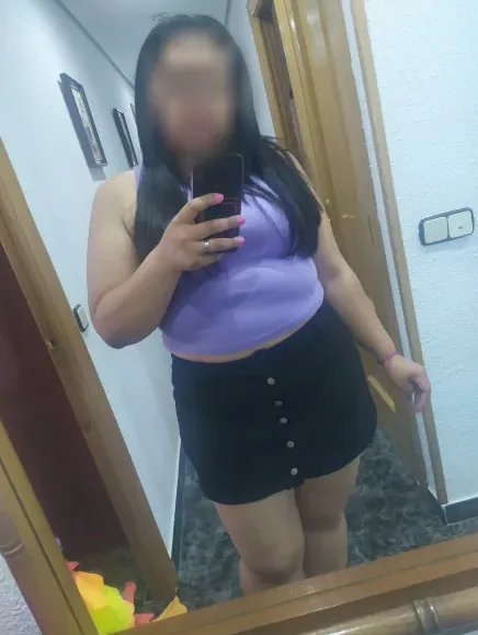 Marina, 34