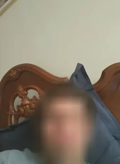Marion, 24