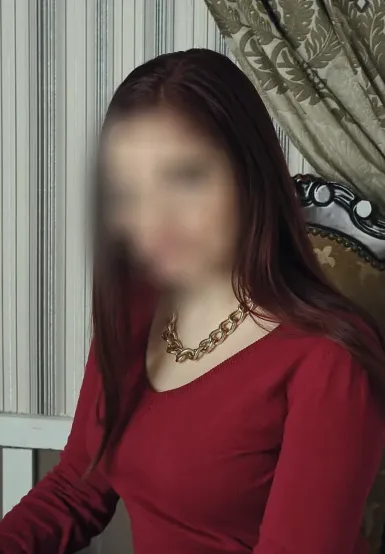 Paula, 28