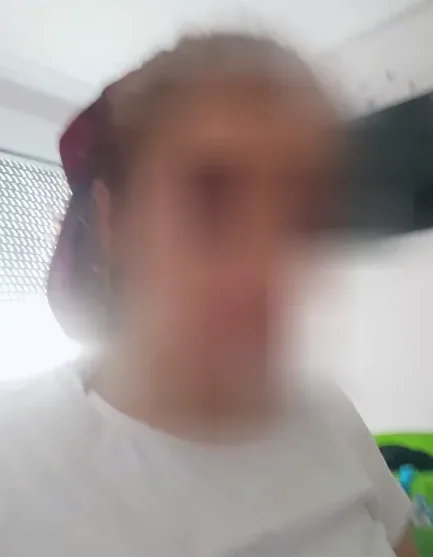 Pauline, 28